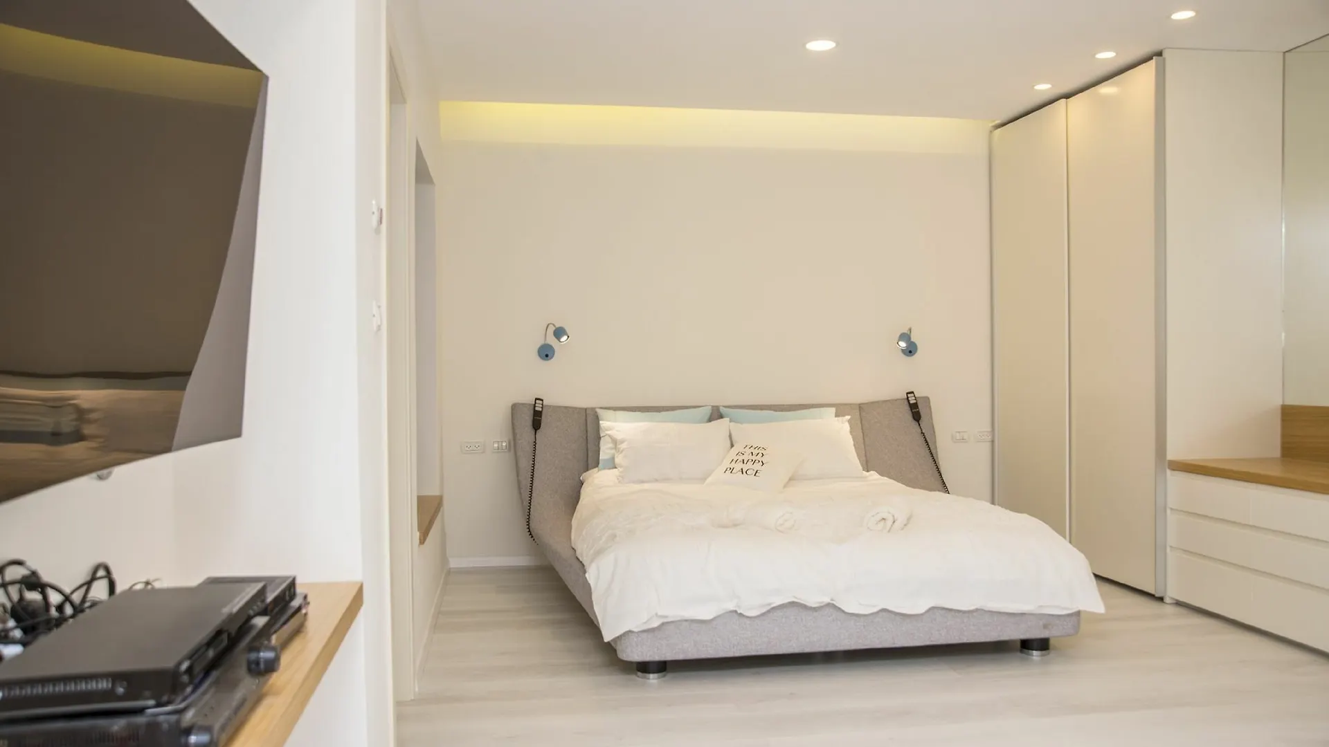 Eshkol Housing Serviced Apartments Haifa 0*,