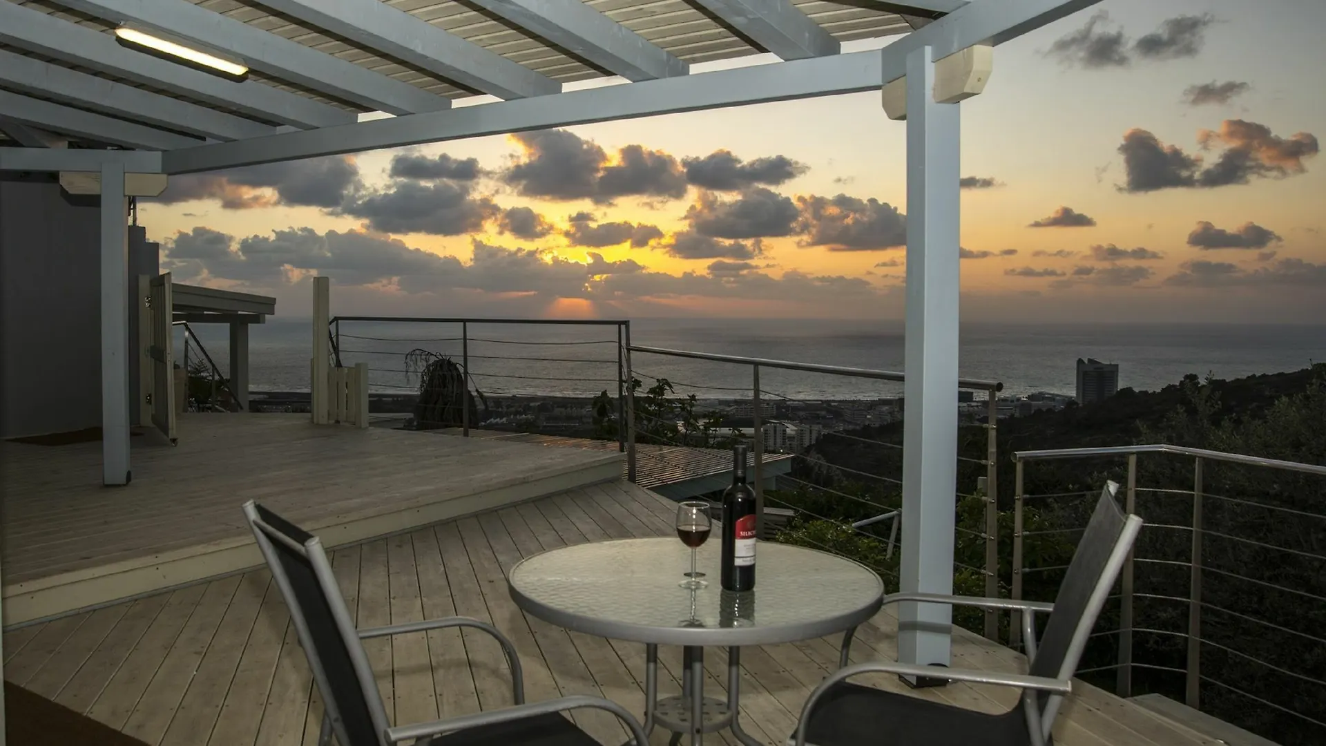 Eshkol Housing Serviced Apartments Haifa 0*,